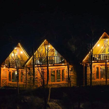 Sainj Riverside Cottages エクステリア 写真