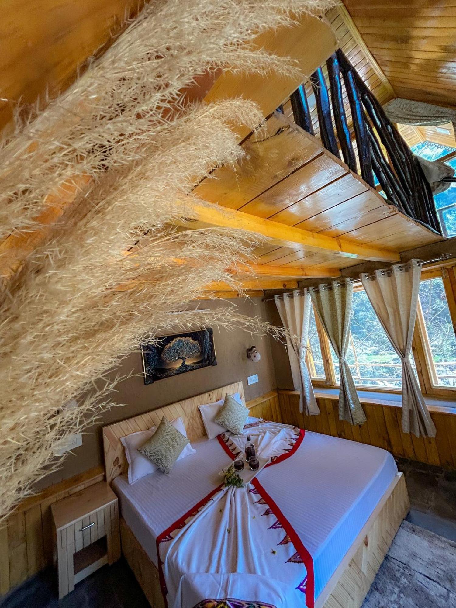 Sainj Riverside Cottages エクステリア 写真