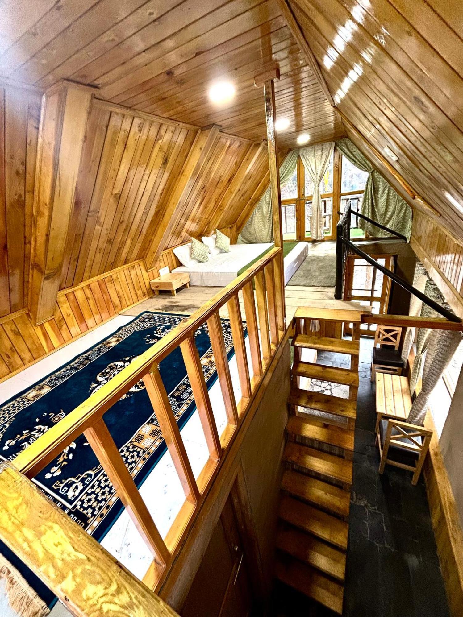 Sainj Riverside Cottages エクステリア 写真